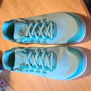 Nike Free RN